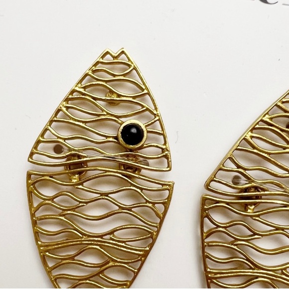 NWT Fish Zara Earrings - Picture 6 of 6